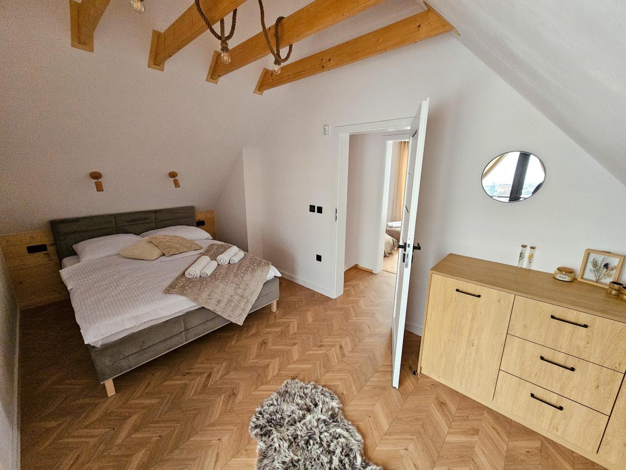Okno Na Gory Appartement Klikuszowa Buitenkant foto